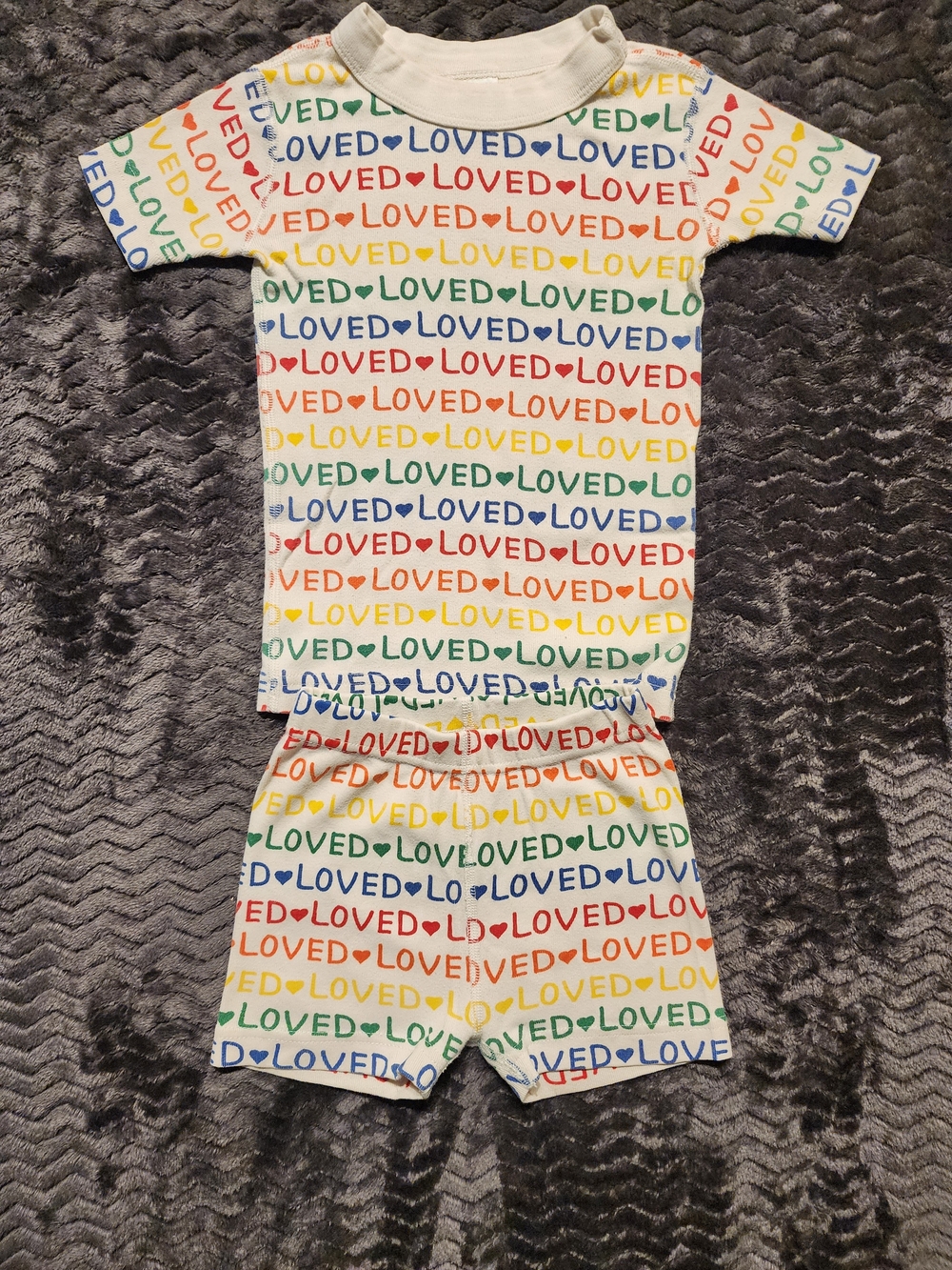Hanna Andersson White Multicolor "Loved" Short Set